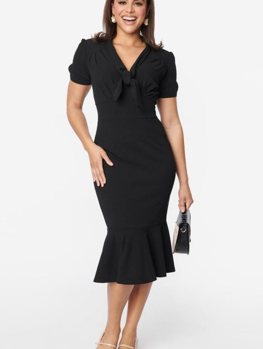 Unique Vintage Black Wiggle Short-Sleeve Mermaid Hem Dress With Tie Front